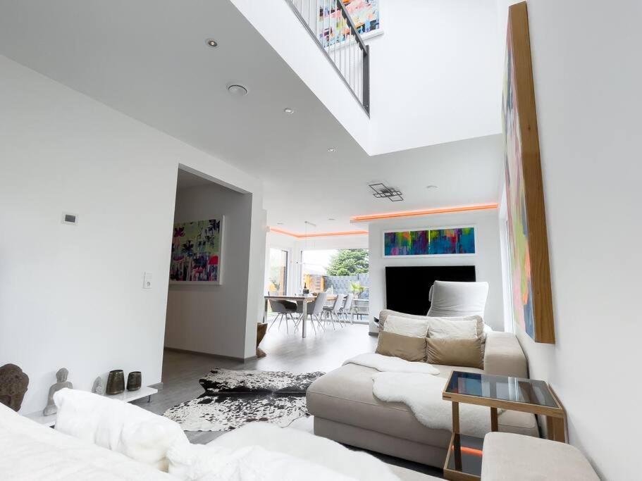 Villa Dreamy Vibes Mit Privatem Pool & Rheinblick Niederkassel Exterior foto